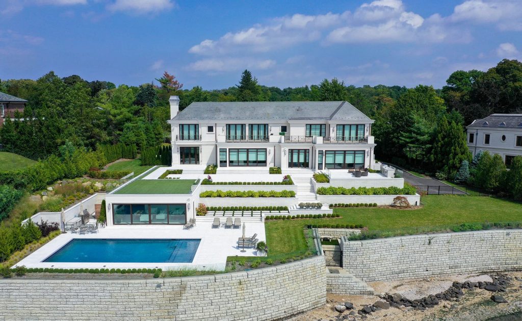 Kings Point-NY Home Exterior Interior Painting